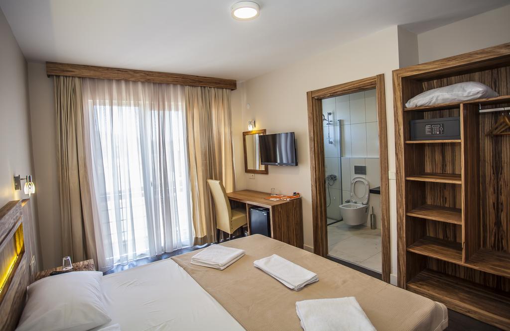 My Solmaz Hotel Çeşme Zewnętrze zdjęcie